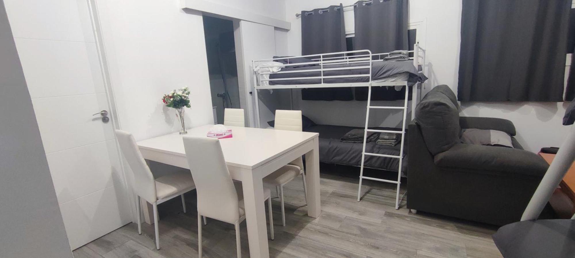 Apartamentos De Don Juan Almaden de la Plata Luaran gambar